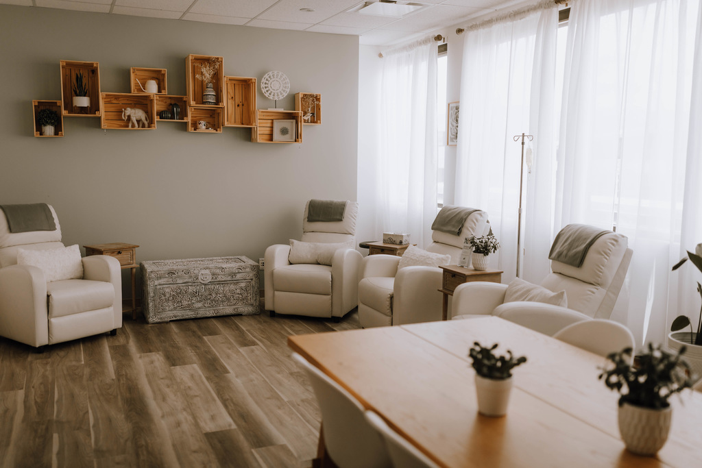 juniper naturopathic clinic intravenous therapy lounge in fort murray
